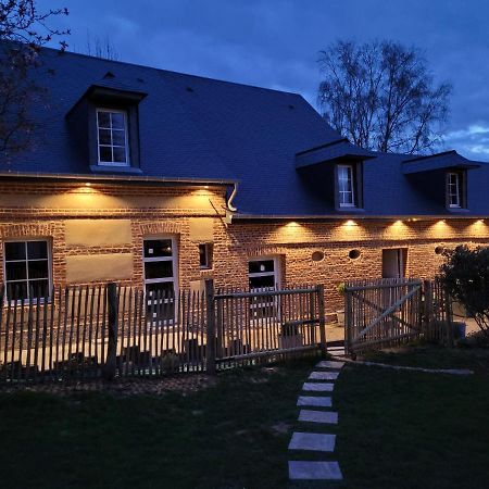 Les Fabulettes Bed and Breakfast Auffay Εξωτερικό φωτογραφία